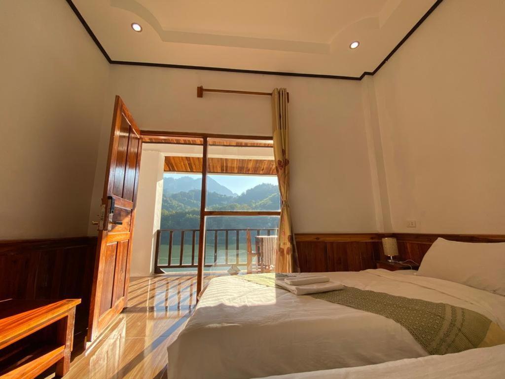 Sabaidee Nongkiaw River View Hotell Nongkhiaw Eksteriør bilde