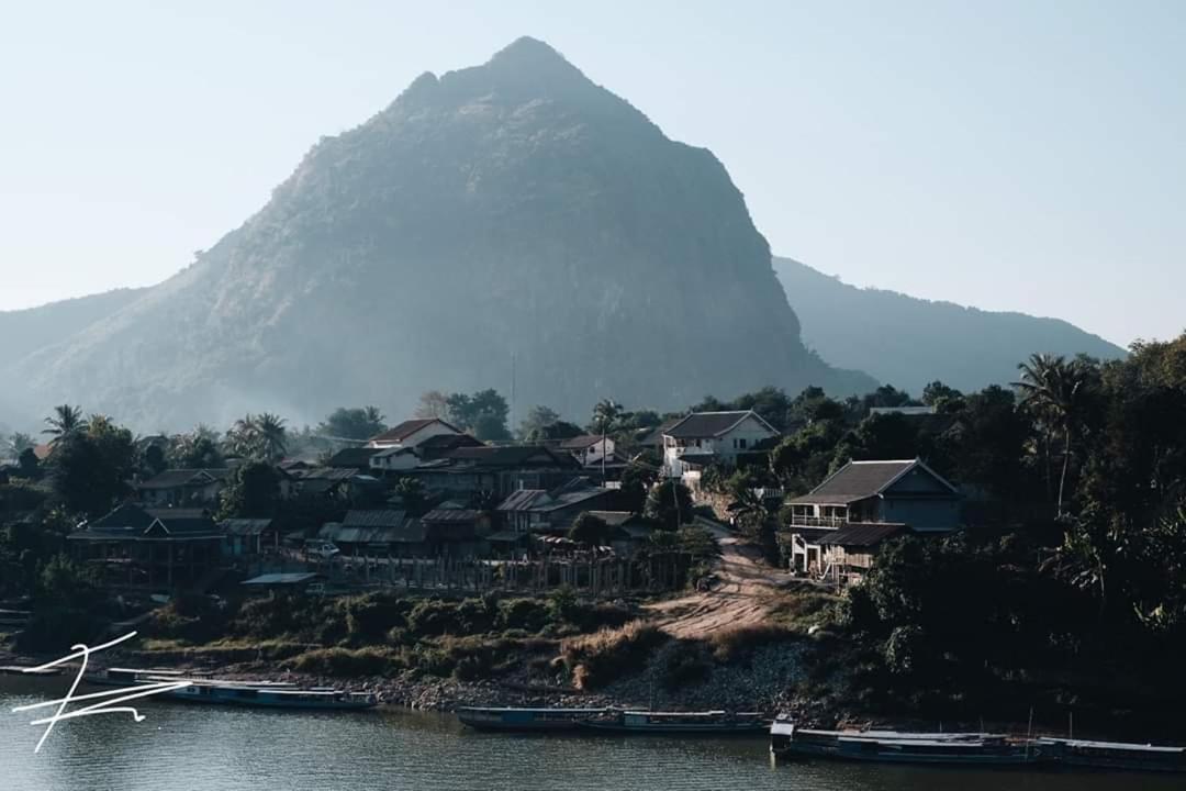 Sabaidee Nongkiaw River View Hotell Nongkhiaw Eksteriør bilde