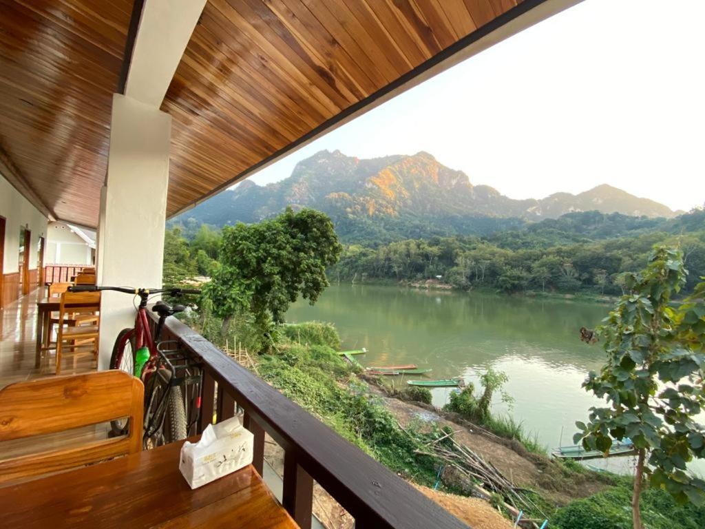 Sabaidee Nongkiaw River View Hotell Nongkhiaw Eksteriør bilde
