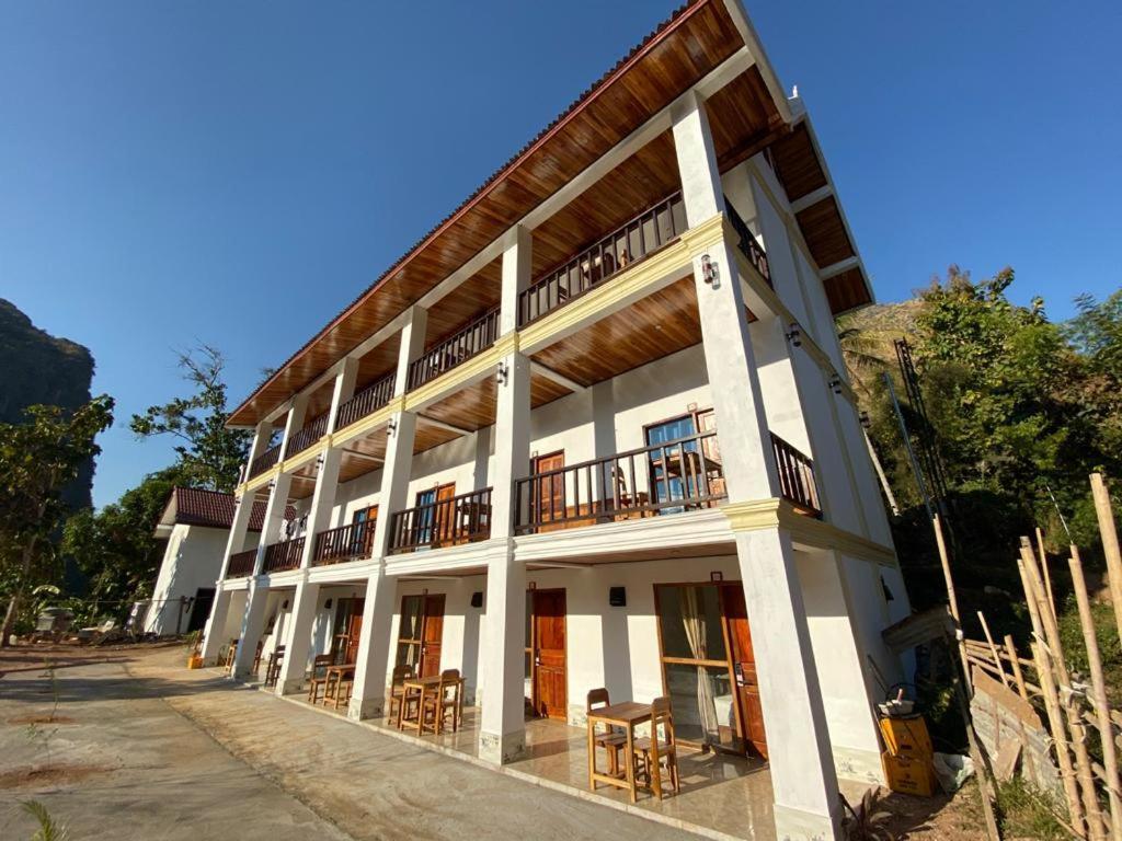 Sabaidee Nongkiaw River View Hotell Nongkhiaw Eksteriør bilde